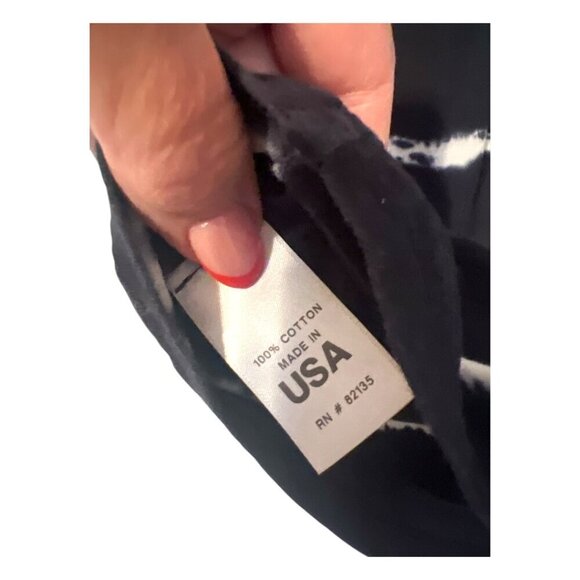 Fresh Produce Women's Gray Blue Tie Dyed Print V- Neck T Shirt Size Small - Picture 3 of 3